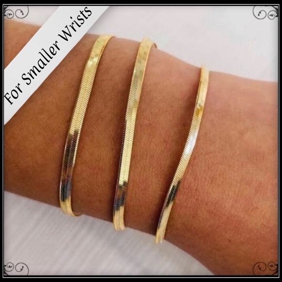 NEW 14k GOLD 2MM OMEGA CHAIN BRACELET DELICATE FOR SMALLER WRISTS - Picture 1 of 5